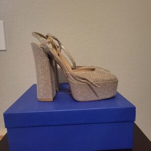 Stuart Weitzman Gold Glitter Platform Slingback Heels